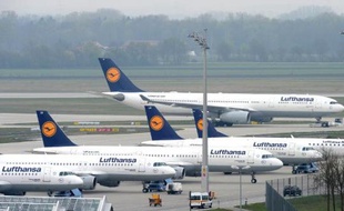 Des avion de la compagnie allemande Lufthansa, à l'aéroport de Munich le 4 avril 2014