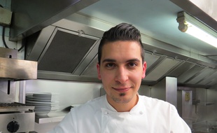 Marseille le 3 FEVRIER 2015 Ludovic Turac, le chef de «Une table au Sud» décroche sa première étoile.