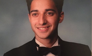 Adan Syed, condamné pour meurtre en 1999, sera rejugé, a annoncé son avocat le 30 juin 2016.