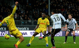Le but de Fulgini pour Angers à la dernière minute.