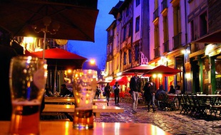 Célèbre pour ses bars, la rue de la Soif de Rennes veut retrouver son côté festif.