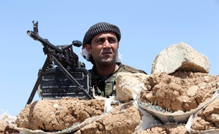 Un combattant kurde Peshmerga.