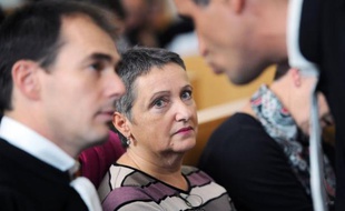 Le tribunal correctionnel de Marseille a condamné mardi à un an de prison avec sursis une psychiatre poursuivie pour homicide involontaire après le meurtre commis par l'un de ses patients schizophrènes.