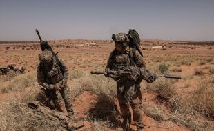 Présente depuis 9 ans, la France réduit peu à peu ses effectifs.