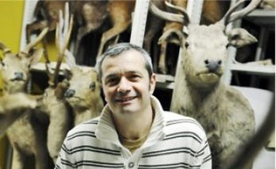 Jacques Cuisin s'occupe de la zoothèque.