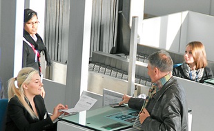 Le petit aéroport se développe.
