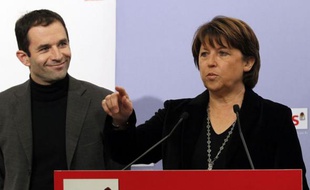 Martine Aubry, première secrétaire du PS, a plaidé lundi pour un renforcement du "rôle pivot de l'Onu", la création d'une Organisation mondiale de l'environnement et a redemandé une taxe sur les transactions financières, un "outil" pour la solidarité Nord-Sud.