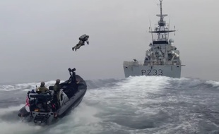 La marine britannique s’équipe de jet-packs