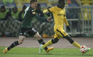 Malmenés en première mi-temps, Idrissa Gueye et le Losc ont réagi après la pause pour décrocher le match nul. Vitaly Timkiv/AP/SIPA