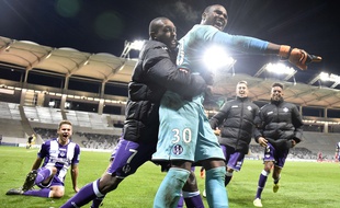 Le gardien du TFC Ali Ahamada mercredi soir, en Coupe de la Ligue, face à Auxerre. AFP PHOTO / PASCAL PAVANI