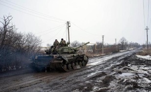 Un char ukrainien à Tonenke, près de Donetsk, le 19 janvier 2015