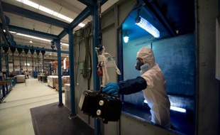 La Chine a confirmé en août une embellie de son économie, enregistrant une hausse plus forte qu'attendu de sa production industrielle, de ses ventes de détail et de ses échanges commerciaux.