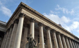 La Bourse de Paris a terminé en nette baisse mercredi, victime des discordances entre la France et l'Allemagne sur l'euro et de nouvelles tensions sur les dettes espagnole et italienne à la veille d'un sommet européen et de la réunion mensuelle de la BCE.