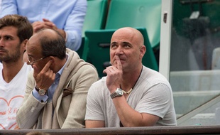André Agassi lors du match de Djokovic contre Schwartzman.
