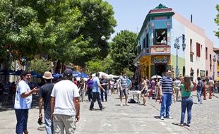 Le quartier de La Boca, où se situe l'Usina Del Arte, est réputé pour ses fameuses maisons colorées.