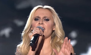 Kasia Mos, candidate de la Pologne à l'Eurovision 2017.