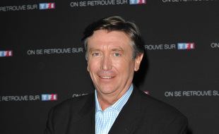 Le présentateur Jacques Legros.