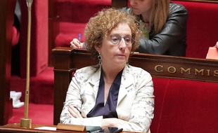 Muriel Penicaud songe à la critique d'Emmanuel Macron qui a demandé au «gouvernement de faire preuve d'humanité».