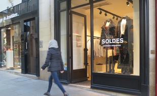 Le 23 janvier 2019. Il fait 4°C à Nantes et cette boutique a gardé ses portes ouvertes