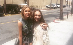 Maddie Ziegler et Ashley Benson