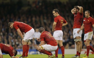 Le XV de France après sa défaite contre la Nouvelle-Zélande lors de la Coupe du Monde de rugby 2015