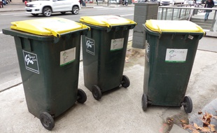 Des expérimentations vont être menées dans la Métropole de Lyon pour améliorer le tri des déchets, à la peine ces dernières années.