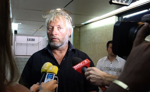 Yvan Bourgnon a son arrivée à Tahiti, le 26 juin 2015.