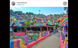 Un village d'Indonésie peint aux couleurs de l'arc-en-ciel