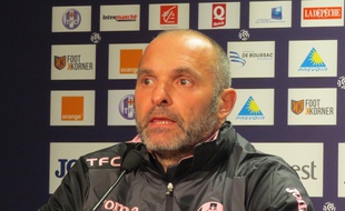 Pascal Dupraz, l'entraîneur du TFC, soutient la collecte de sang à Colomiers.