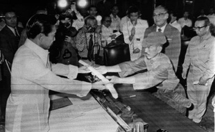Hiroo Onoda est mort tranquillement à Tokyo à 91 ans. Rien que de très banal sauf que cet ancien soldat japonais a vécu caché dans la jungle aux Philippines jusqu'en 1974, pensant que la guerre n'était pas finie.
