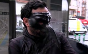 Cyril Hanouna déguisé en moustique dans «Touche pas à mon poste»