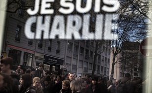 Une pancarte «Je suis Charlie» / JEFF PACHOUD / AFP