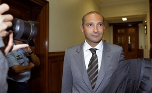 Thomas Fabius, le fils du ministre des Affaires étrangères Laurent Fabius, à son arrivée le 1er juin 2011 au palais de justice à Paris
