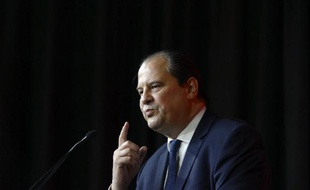 Le premier secrétaire du PS, Jean-Christophe Cambadélis à Paris, le 11 avril 2015