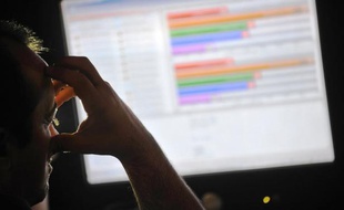 Les mesures prises contre le téléchargement illégal de musique, en particulier en France mais aussi en Nouvelle-Zélande et aux Etats-Unis, ont porté leurs fruits en 2011, indique lundi la Fédération internationale de l'industrie phonographique (IFPI) dans son rapport annuel.