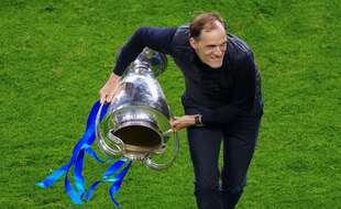 Thomas Tuchel, pas peu fier après la finale de la Ligue des champions remportée par Chelsea face à Manchester City, le 29 mai 2021 à Porto.