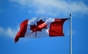 Le drapeau canadien: illustration
