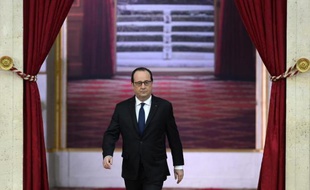 Le président François Hollande arrive à l'Elysée pour une conférence de presse, le 5 février 2015 à Paris