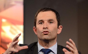 Benoît Hamon sur le plateau du Club LCI, le 28 juin 2011.
