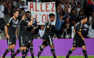 Marseille, courageux pour revenir de 2-0 à 2-2 sur la pelouse de Fenerbahçe, et plus encore Bordeaux, très facile vainqueur du FC Bruges (4-0), et Lyon, qui a dominé le Sparta Prague 2-1, n'ont pas raté jeudi leurs débuts dans la phase de poules de l'Europa League.