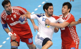 Le handballeur français Nikola Karabatic, le 9 janvier contre la Croatie, à Paris.