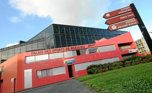 Les travaux du Palais des sports de Beaulieu, prévus en 2012, ont été reportés à une date ultérieure.