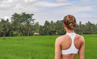 Icône du fitness et blogueuse, l'Alsacienne Rebecca Burger est notamment très suivie sur les réseaux sociaux.