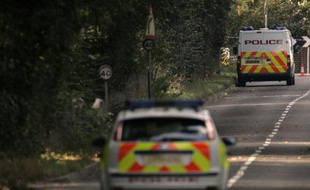 Des voitures de police britanniques