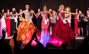 Ornella Bellorti (au centre) a été élue Miss Toulouse, le 21 mars 2015 à Launaguet. Elle est encadrée par Miss Midi Pyrénées 2014, Laura Pelos (à gauche), et par Miss Toulouse 2014, Eva Dardenne.