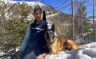Le maréchal des logis-chef Benjamin Correge et Zarko forment l'équipe cynophile du PGHM (Peloton de gendarmerie de haute montagne) des Alpes-Maritimes