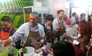 Les vins de Bordeaux au Hong Kong wine and dine Festival.