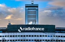 Guerre ouverte et (violente) passe d’armes entre Radio France et les médias Bolloré