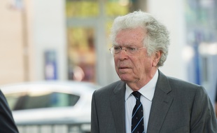 L'ancien président du Conseil constitutionnel Pierre Joxe est accusé d'agression sexuelle par Ariane Fornia, la fille d'Eric Besson, ancien ministre de Nicolas Sarkozy .