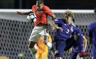 Eduardo Vargas (à gauche) a signé un doublé.